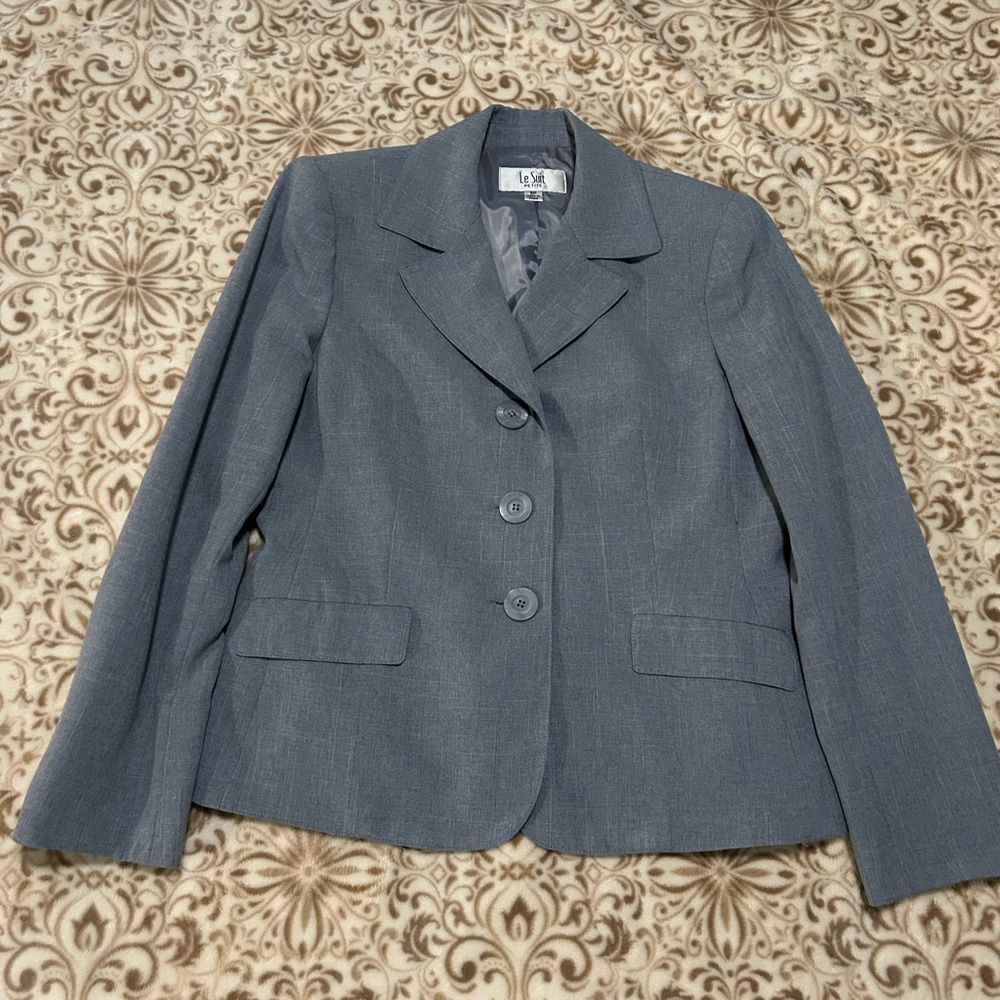 Women’s Gray Blazer